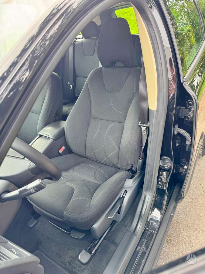 Volvo XC60 - 7