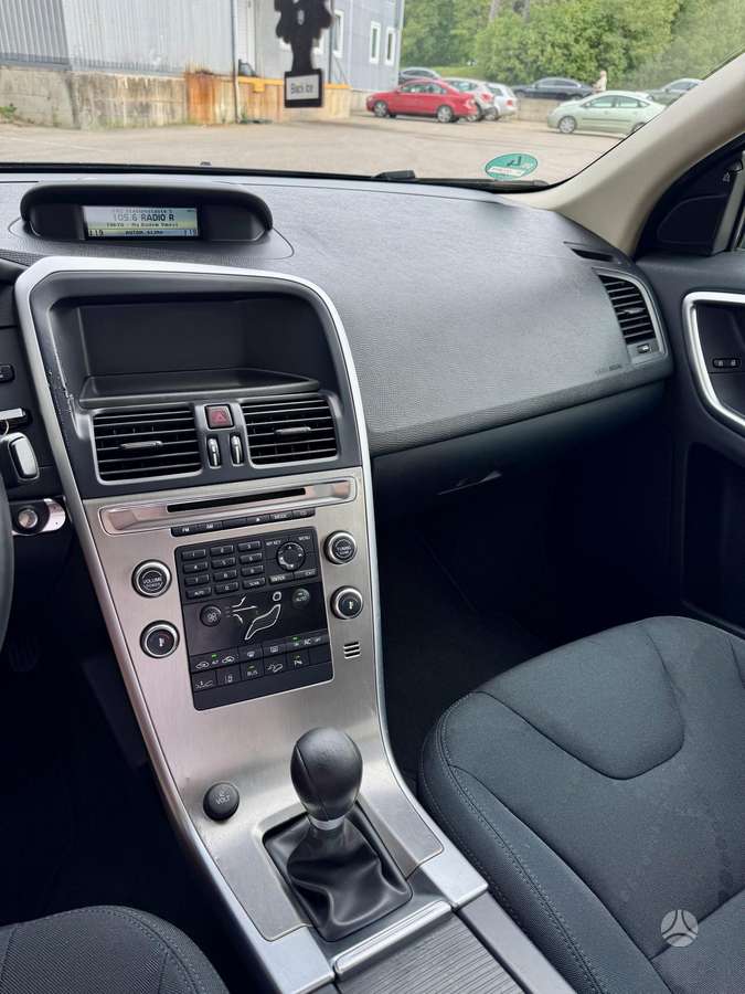 Volvo XC60 - 8