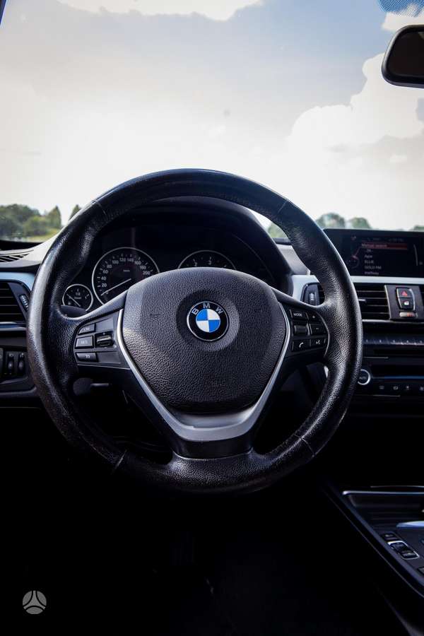 BMW 320, 2.0 l., universalas