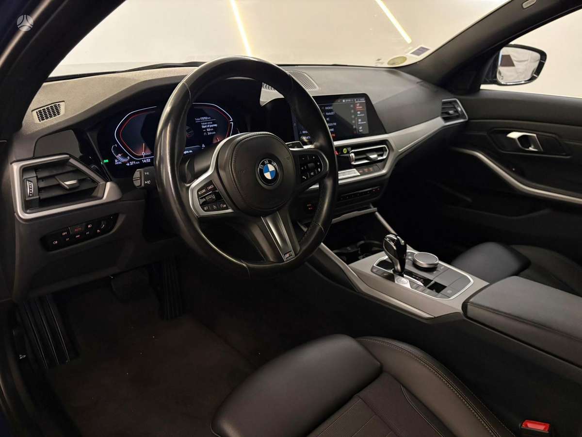 BMW 320, 2.0 l., Универсал