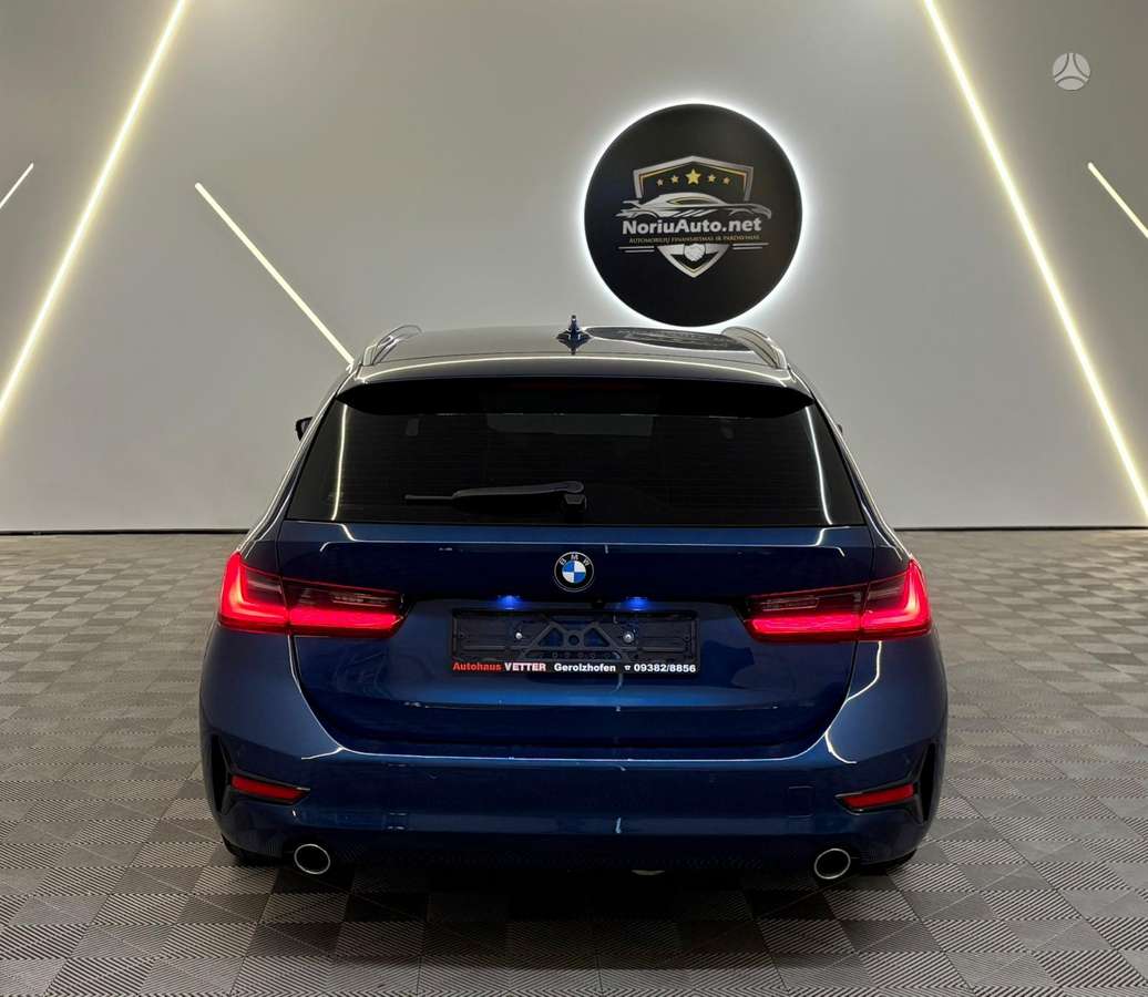 BMW 320, 2.0 l., wagon
