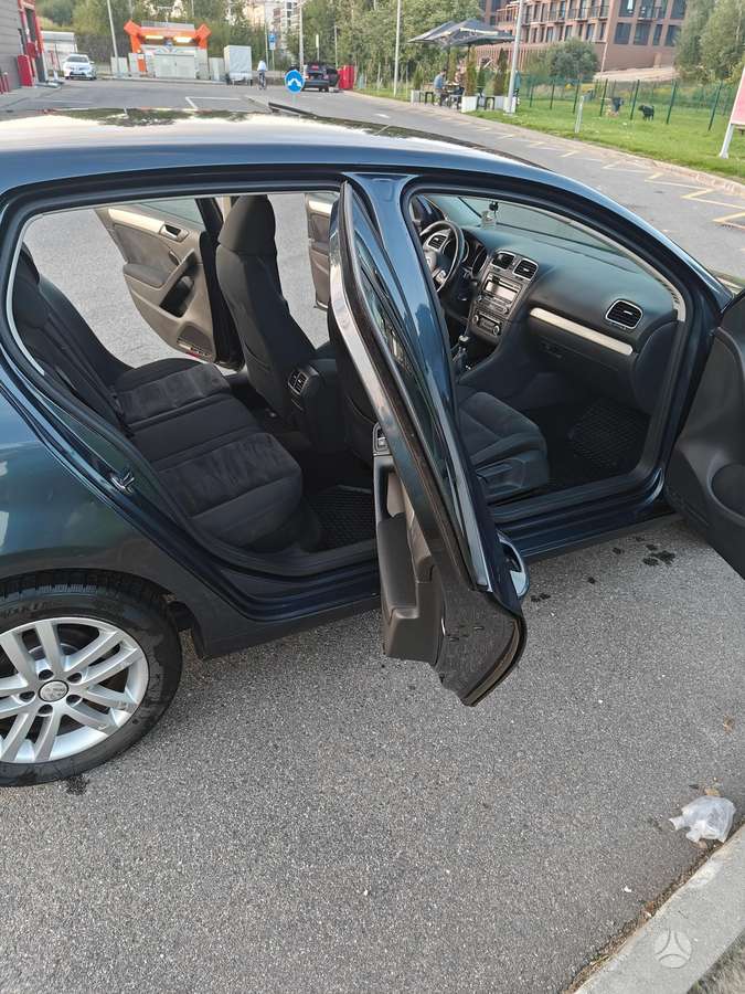 Volkswagen Golf - 7