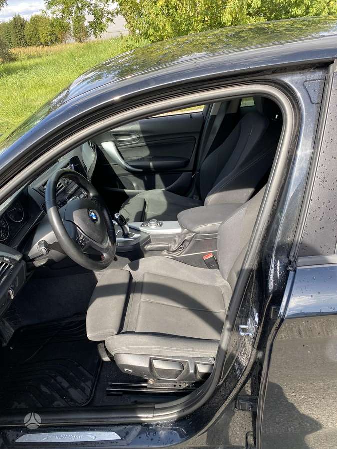 BMW 118, 2.0 l., Хэтчбек