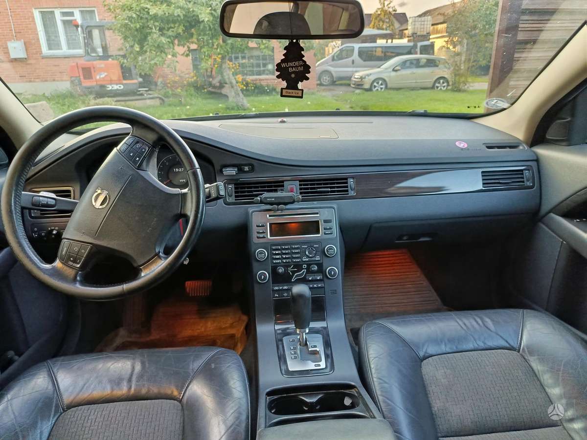 Volvo V70, 2.4 l., Универсал