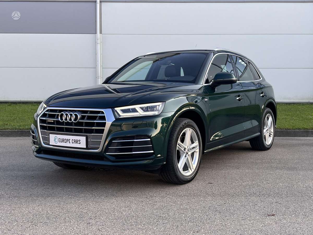Audi Q5, 2.0 l., off-road / crossover