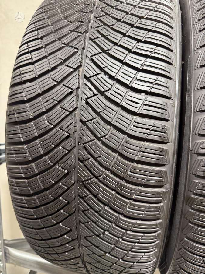Pirelli PZero winter2/2025m, žieminės 255/45 R20