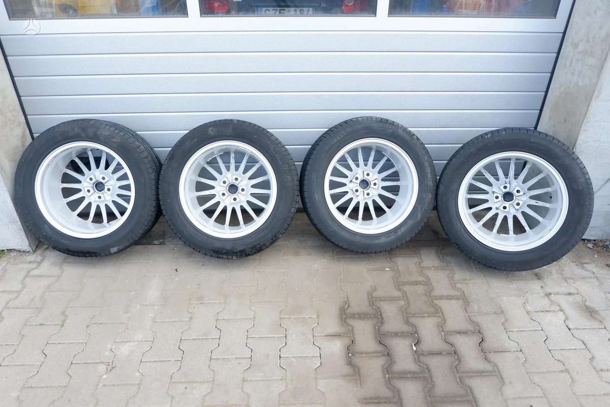 Jaguar XF, lengvojo lydinio, R17