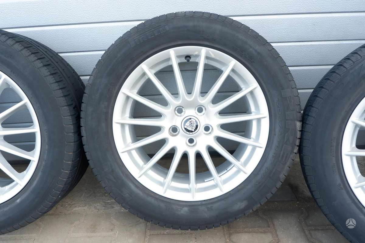 Jaguar XF, light alloy, R17
