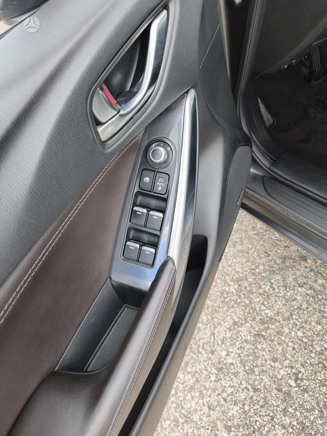 Mazda 6, 2.2 l., universalas