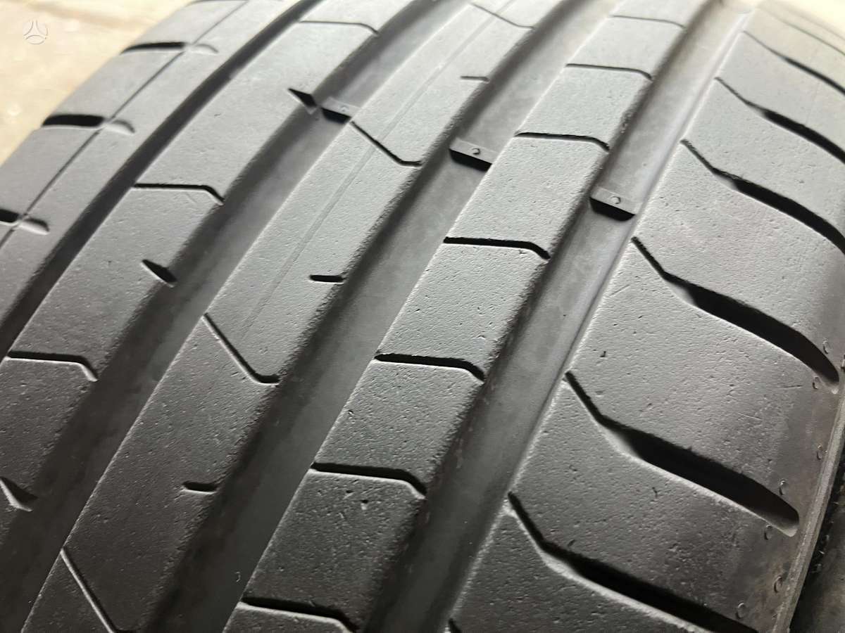 Pirelli PZero pz4 NErunflat, летние 225/40 R19