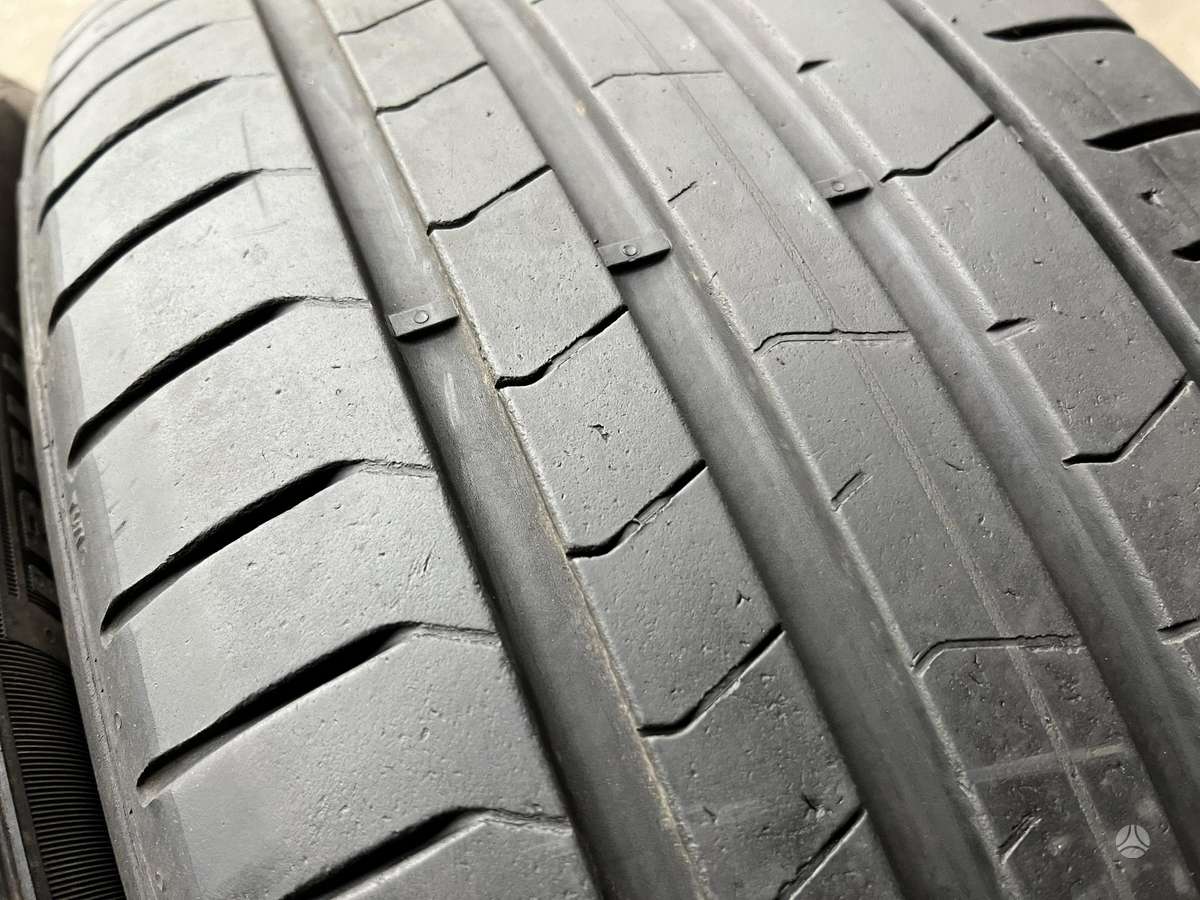 Pirelli PZero pz4 NErunflat, summer 225/40 R19