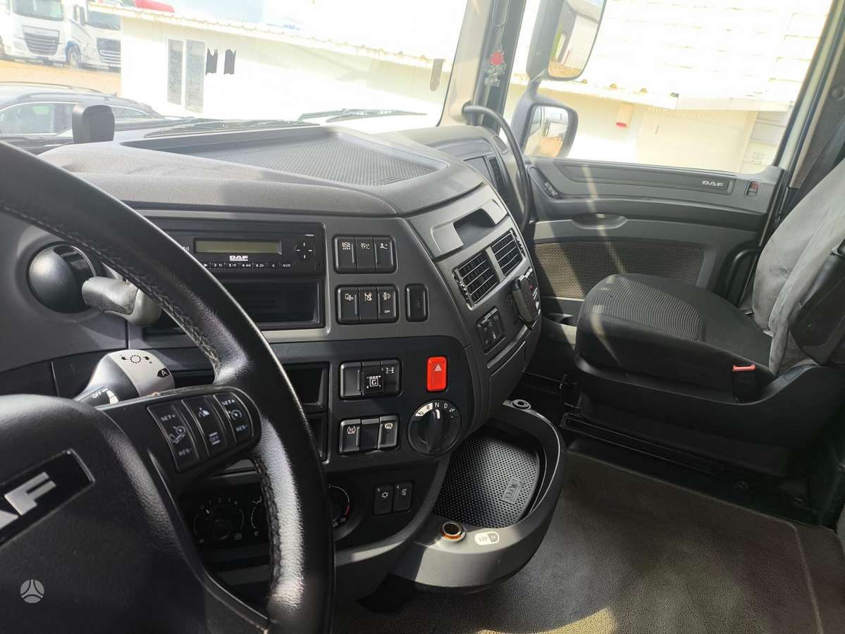 DAF XF 460 SUPER, 2 спальных места
