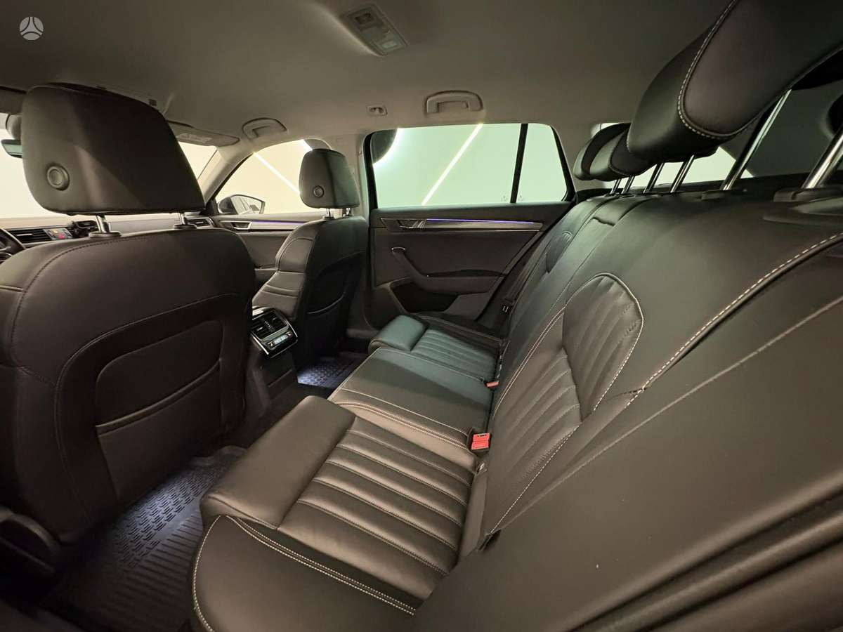 Skoda Superb, 2.0 l., Универсал
