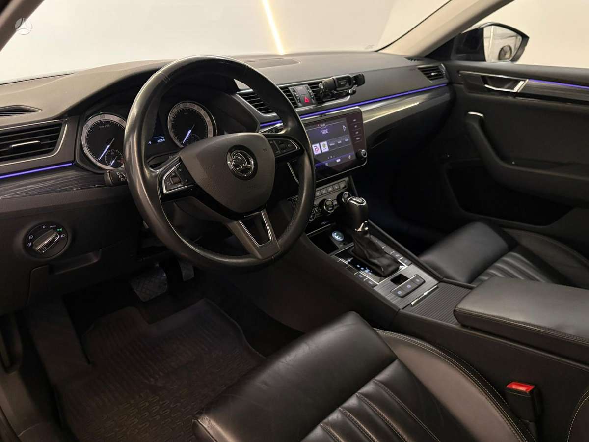 Škoda Superb - 2
