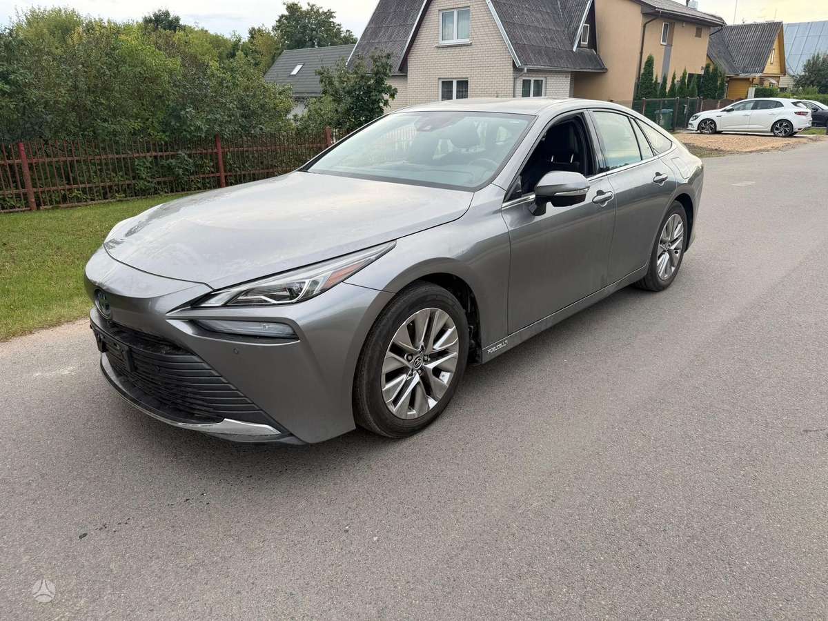 Toyota Mirai - 2