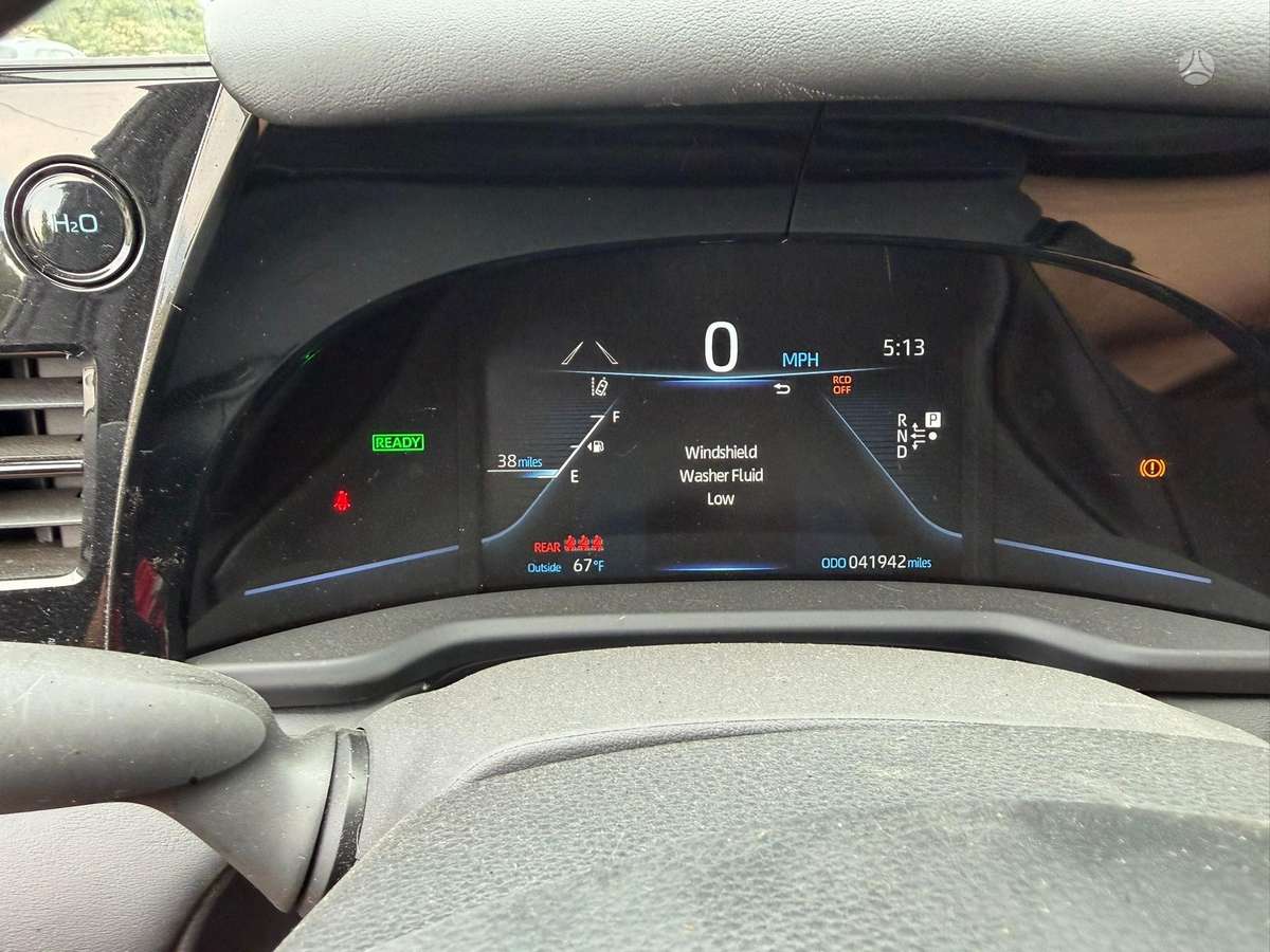 Toyota Mirai - 9