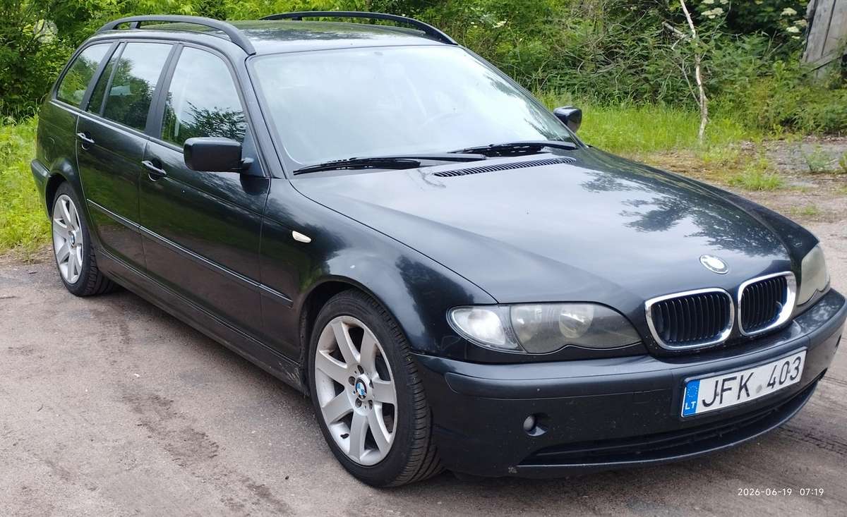 BMW 320 - 4