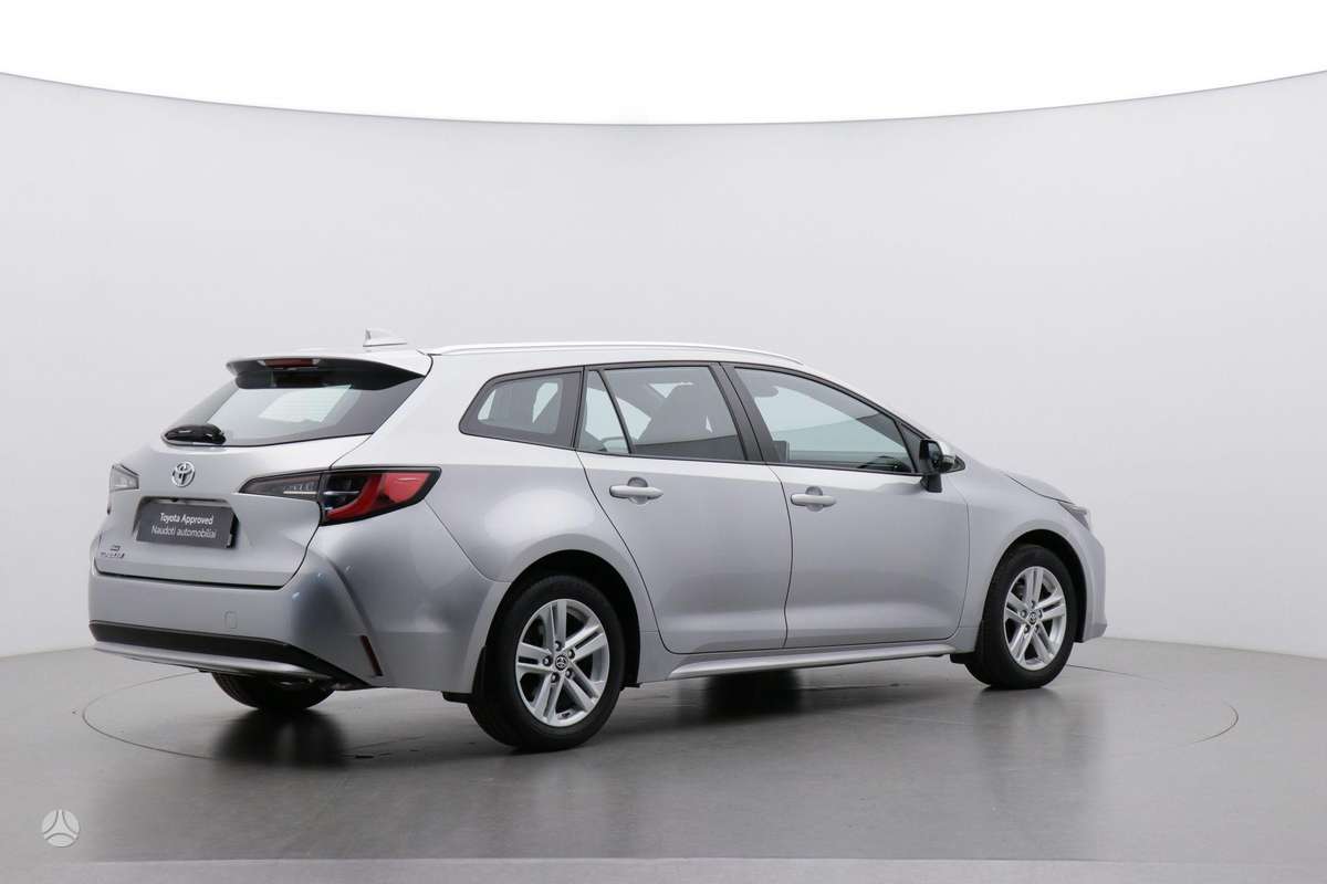 Toyota Corolla, 1.2 l., Универсал
