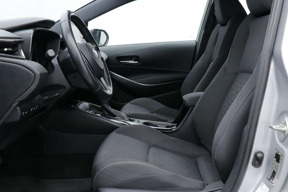 Toyota Corolla, 1.2 l., Универсал