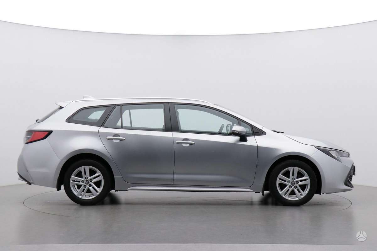 Toyota Corolla, 1.2 l., Универсал