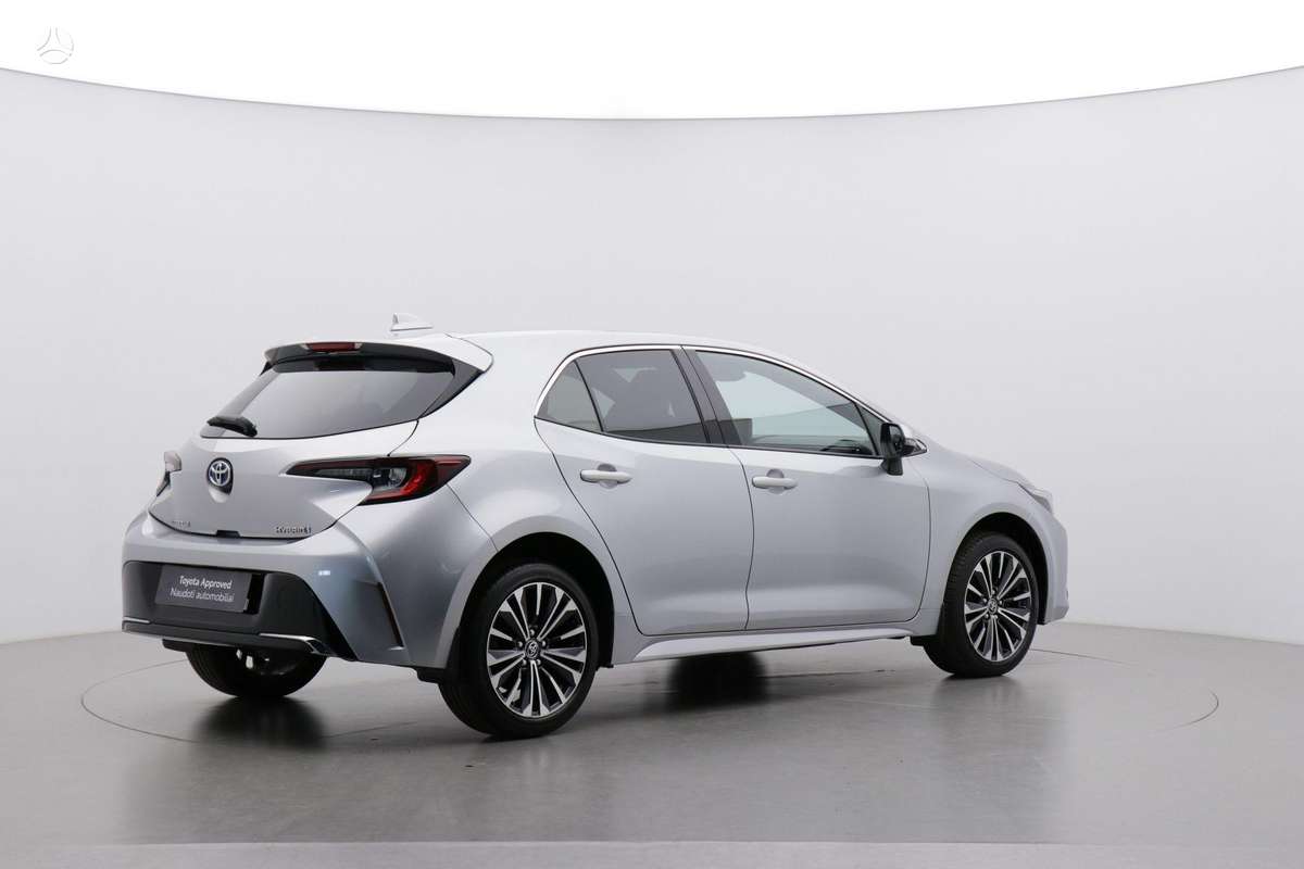 Toyota Corolla - 3