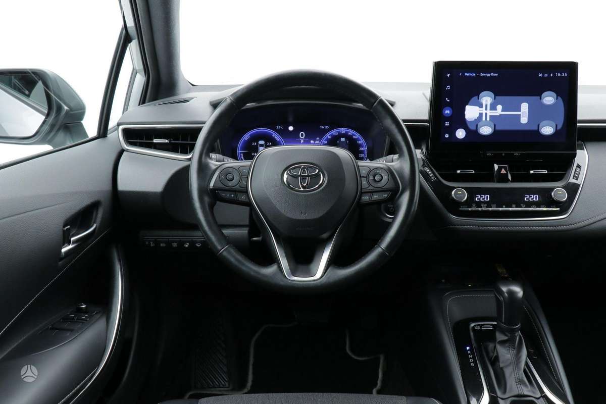 Toyota Corolla - 8