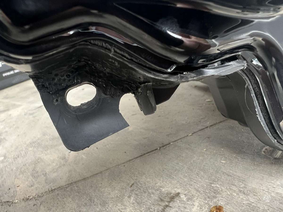 Volvo V90 žibintai