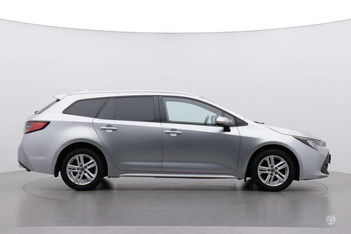 Toyota Corolla, 1.2 l., Универсал