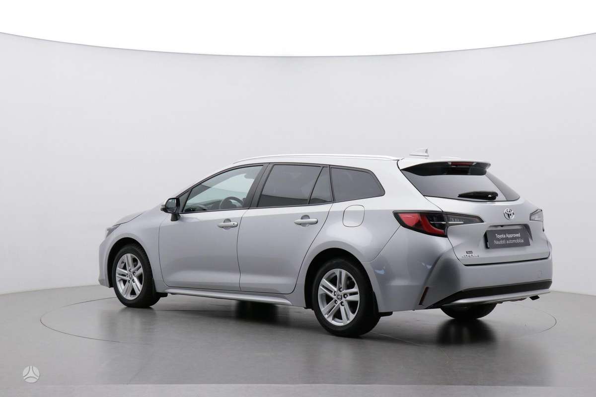 Toyota Corolla, 1.2 l., Универсал