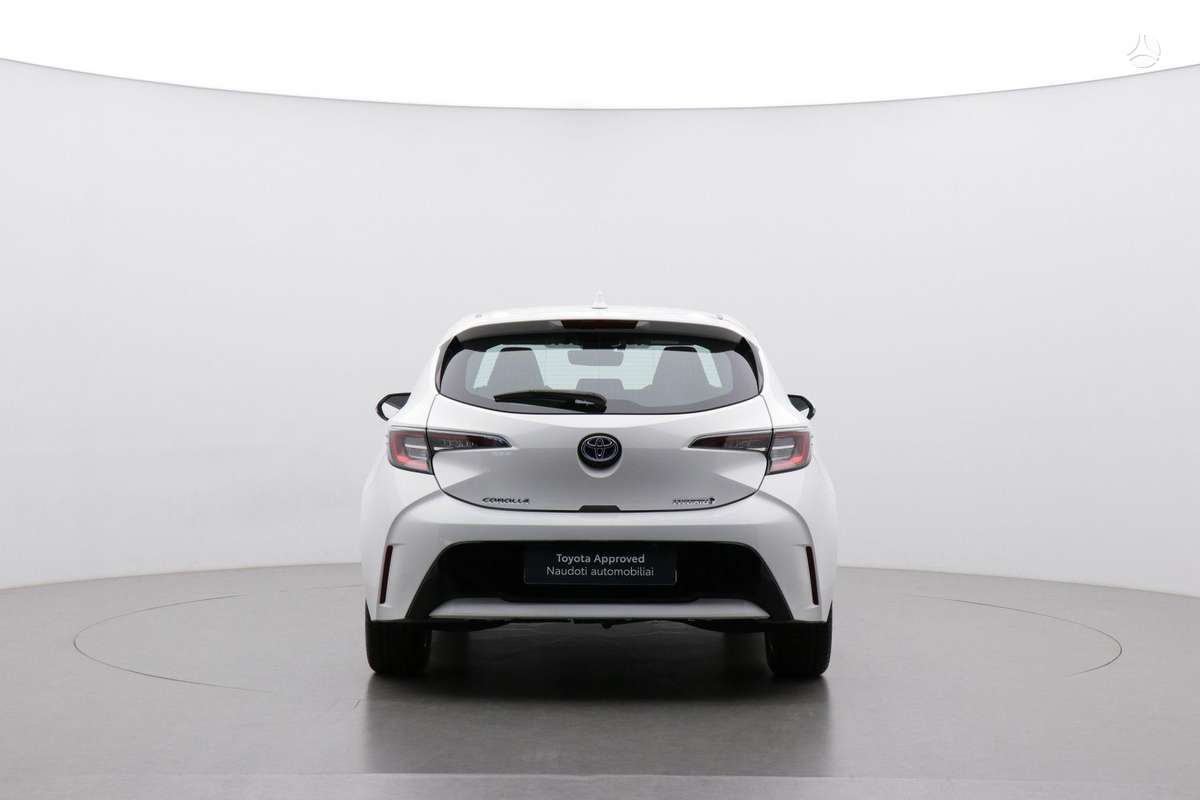 Toyota Corolla - 5