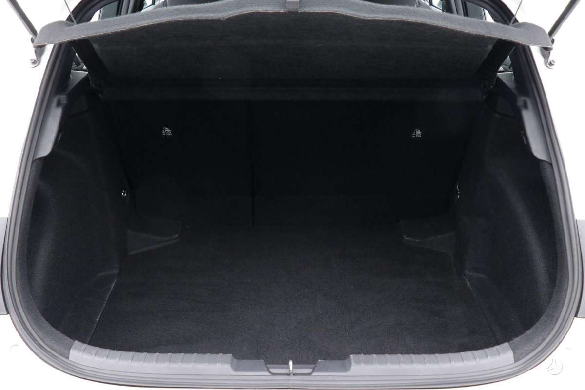 Toyota Corolla - 11
