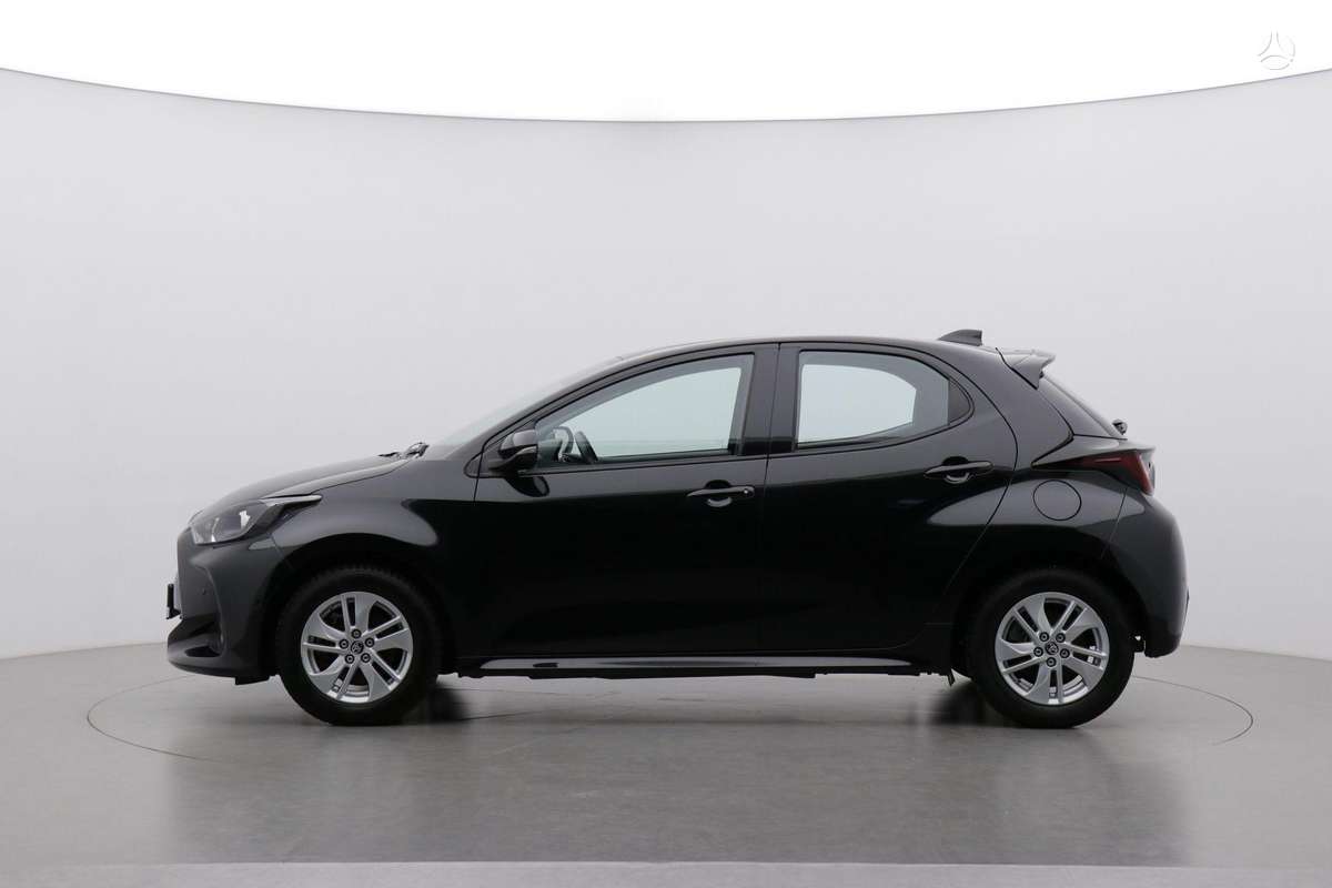 Toyota Yaris - 4