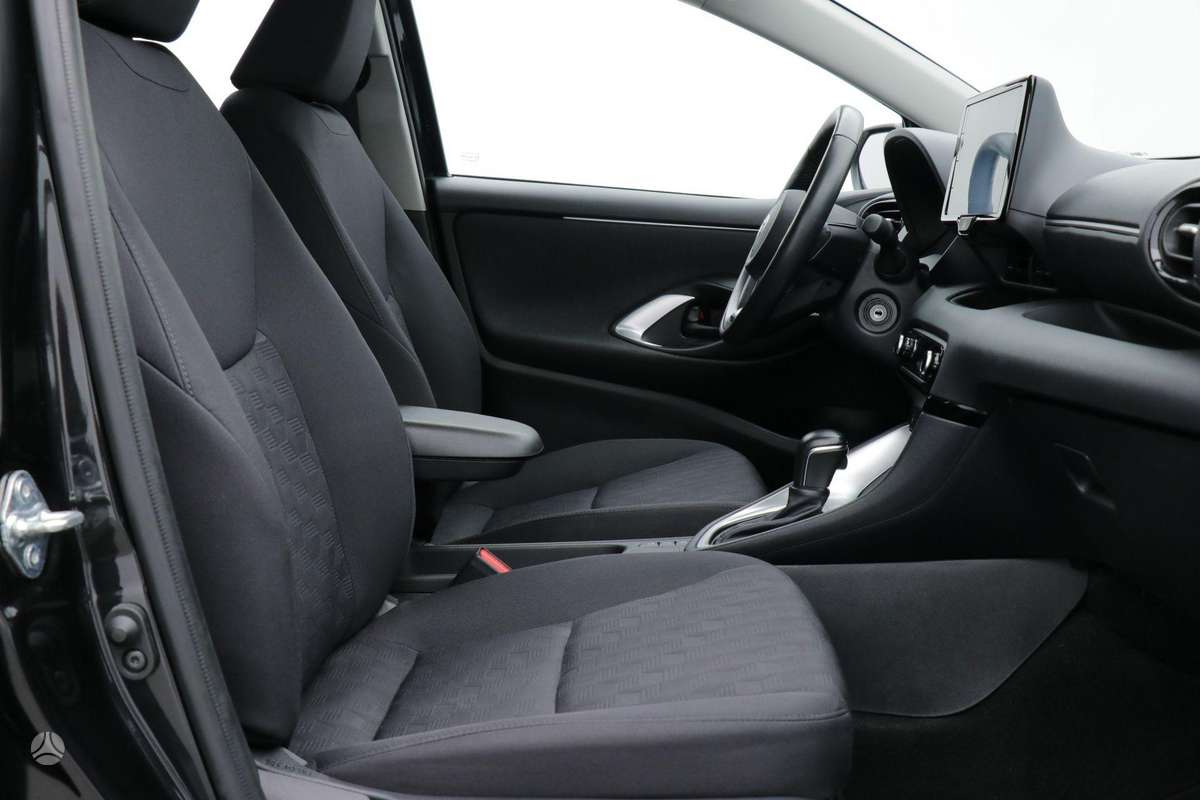 Toyota Yaris - 9