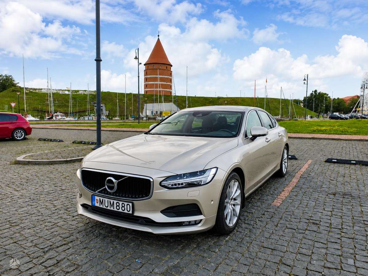Volvo S90, 2.0 l., saloon / sedan