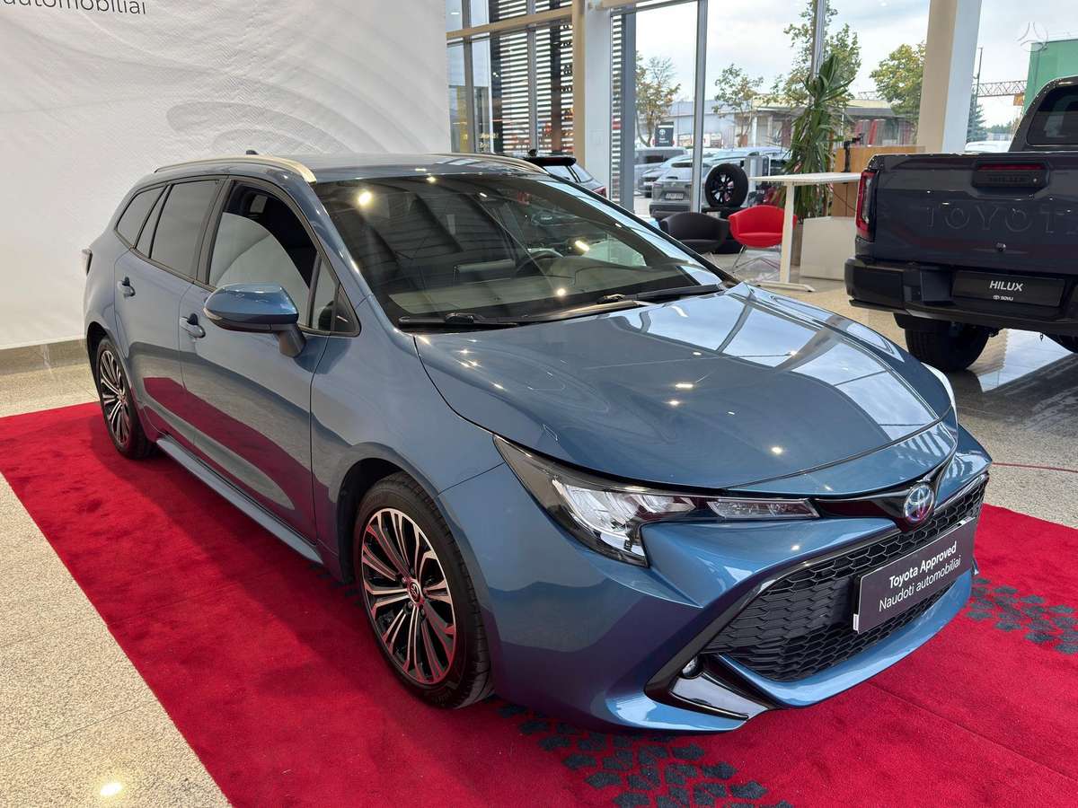 Toyota Corolla - 2
