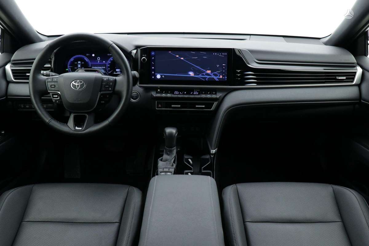 Toyota Camry - 7