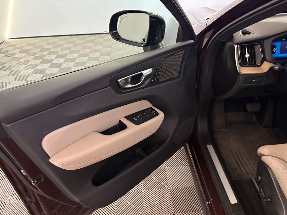 Volvo XC60 - 8