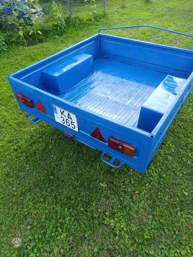 MAZ, passenger car trailers