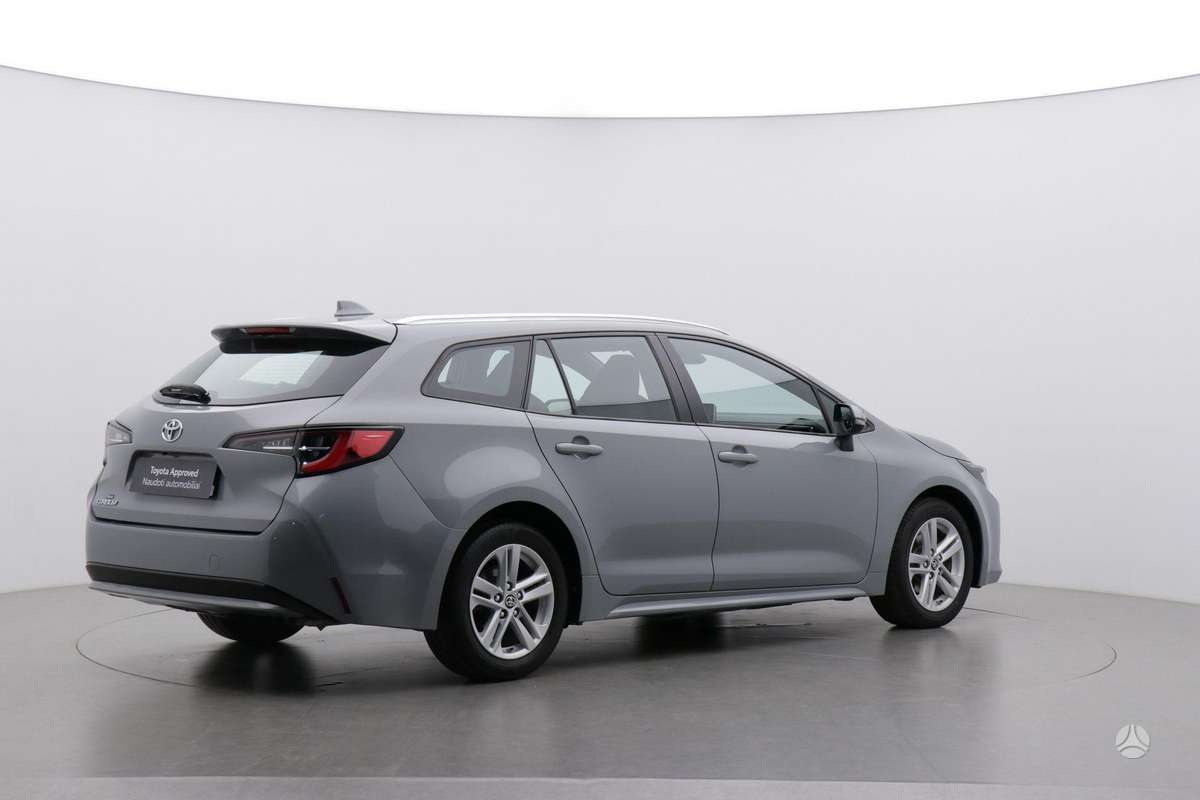 Toyota Corolla, 1.2 l., Универсал