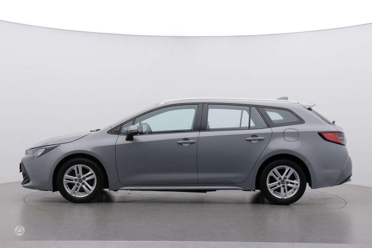 Toyota Corolla, 1.2 l., Универсал