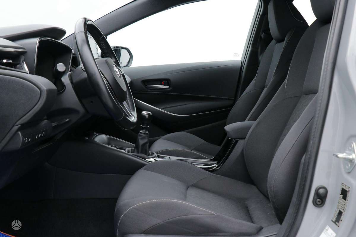 Toyota Corolla, 1.2 l., Универсал