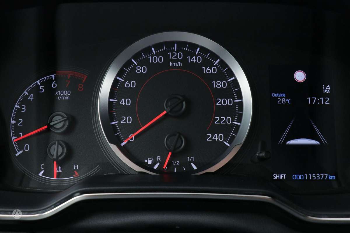 Toyota Corolla, 1.2 l., Универсал