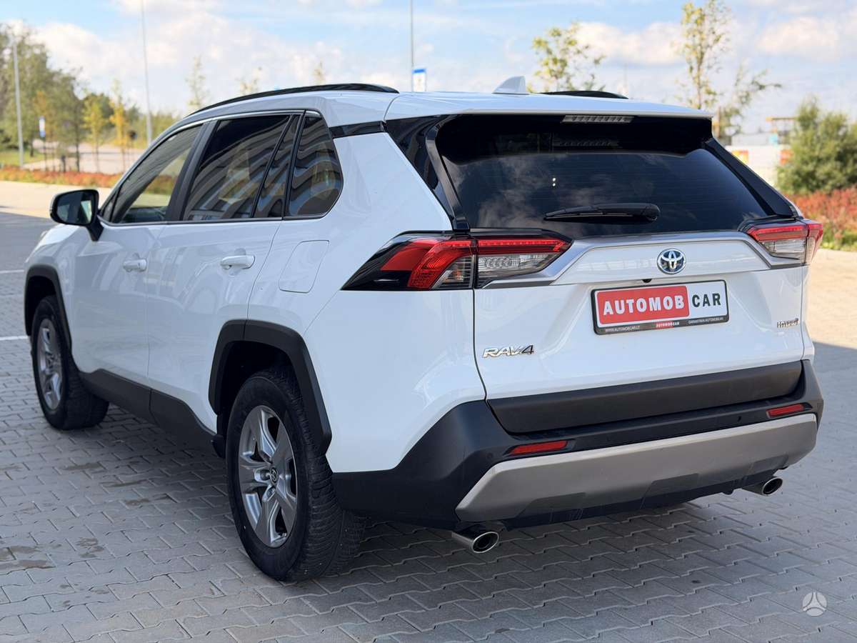 Toyota RAV4 - 5