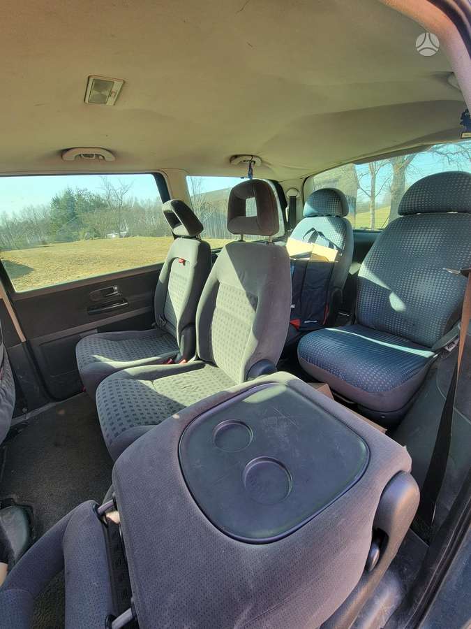 Volkswagen Sharan - 6