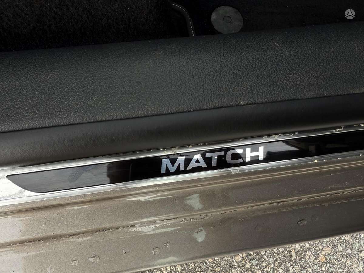 Volkswagen Golf Plus - 12