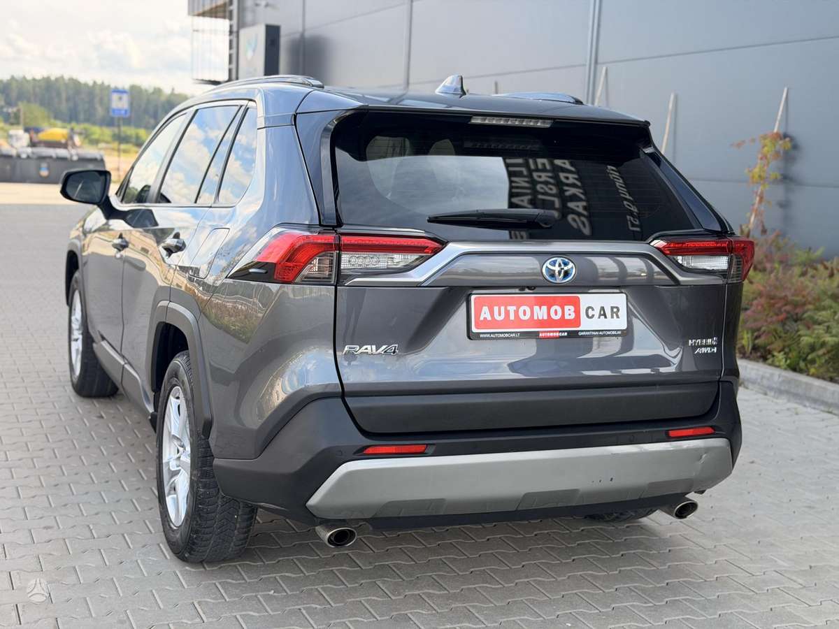 Toyota RAV4 - 9