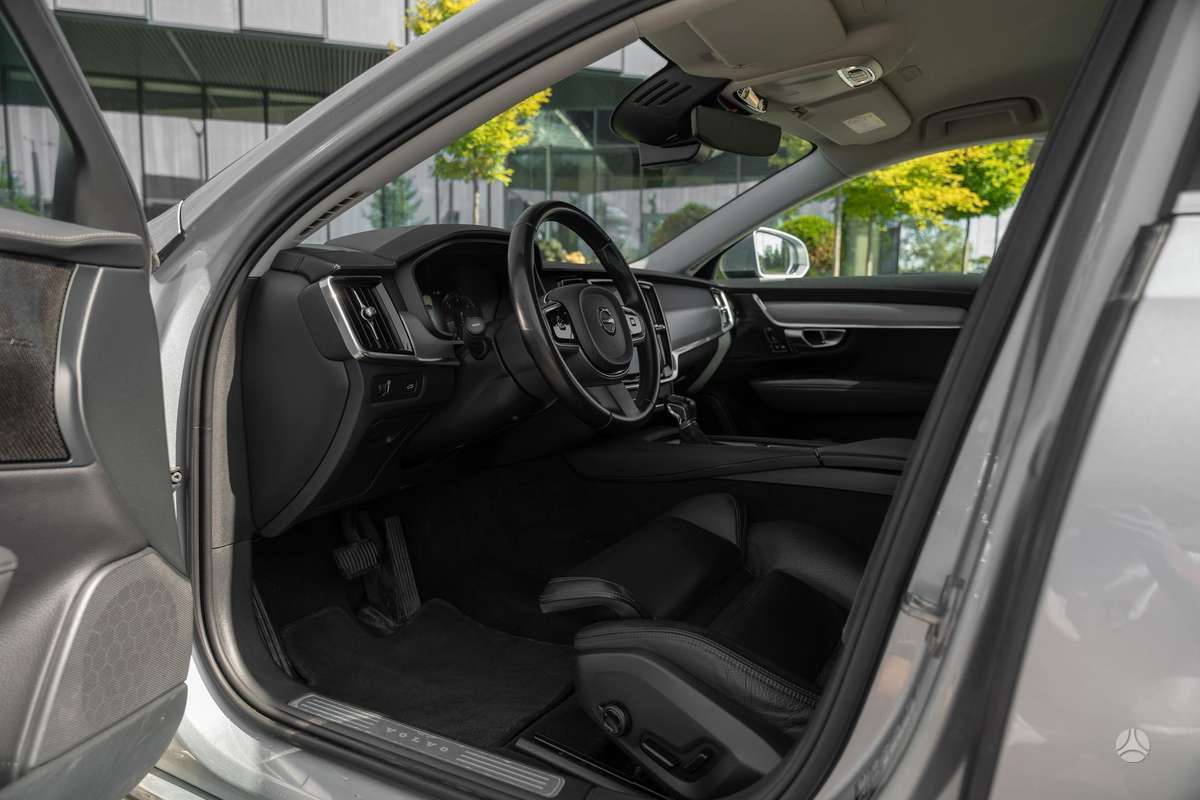 Volvo V90, 2.0 l., Универсал