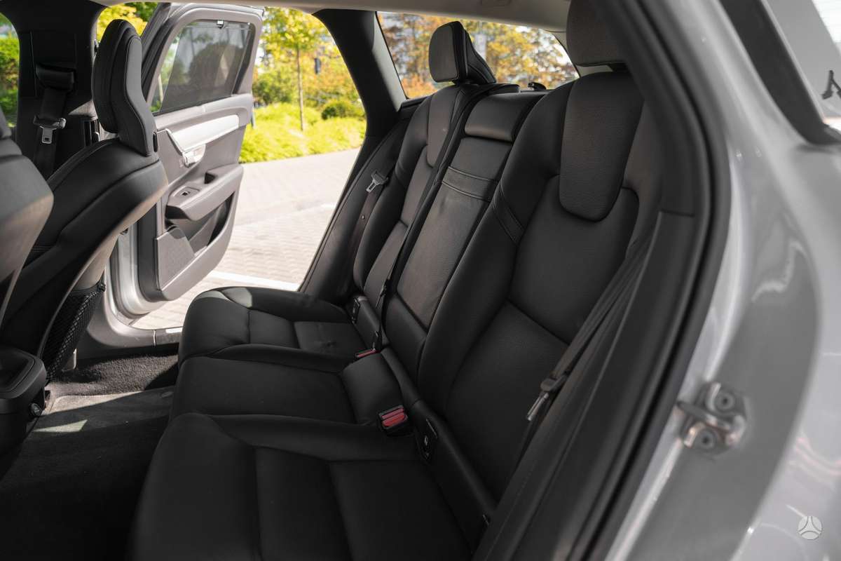 Volvo V90, 2.0 l., Универсал