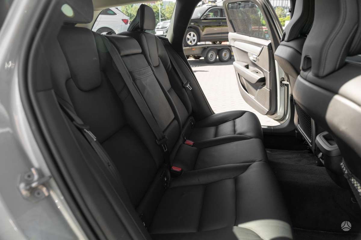 Volvo V90, 2.0 l., Универсал