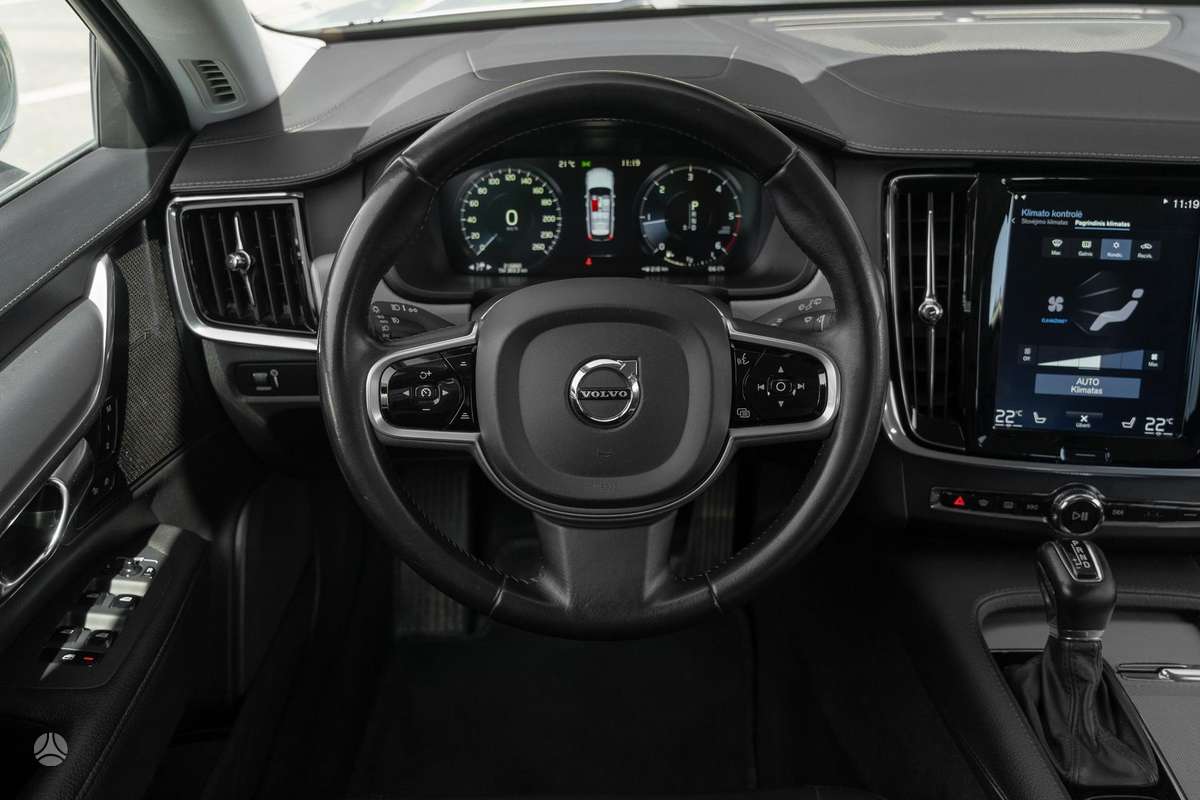Volvo V90, 2.0 l., Универсал